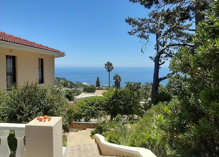 Room For 2 In Camps Bay
